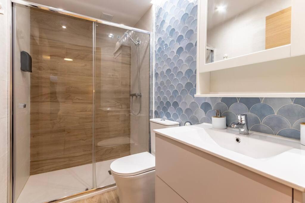 Ferienwohnung El Toison 12 Parking Gratis-6 Pax Centro Historico Bilbao Exterior foto