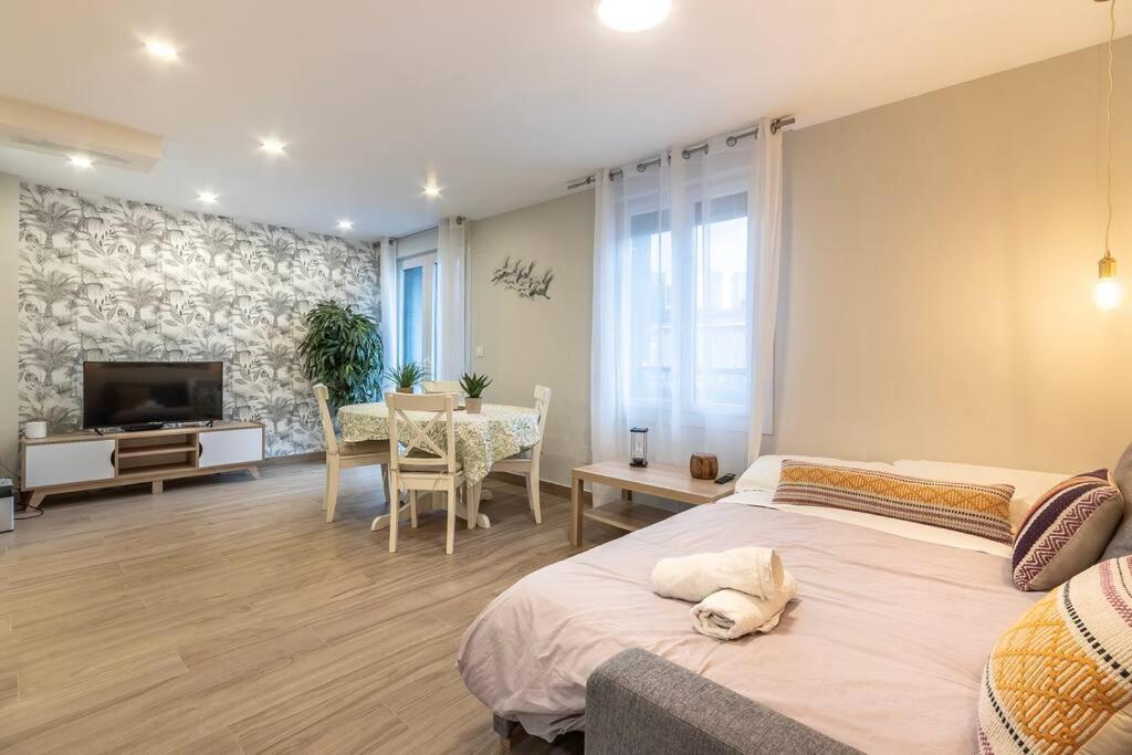 Ferienwohnung El Toison 12 Parking Gratis-6 Pax Centro Historico Bilbao Exterior foto